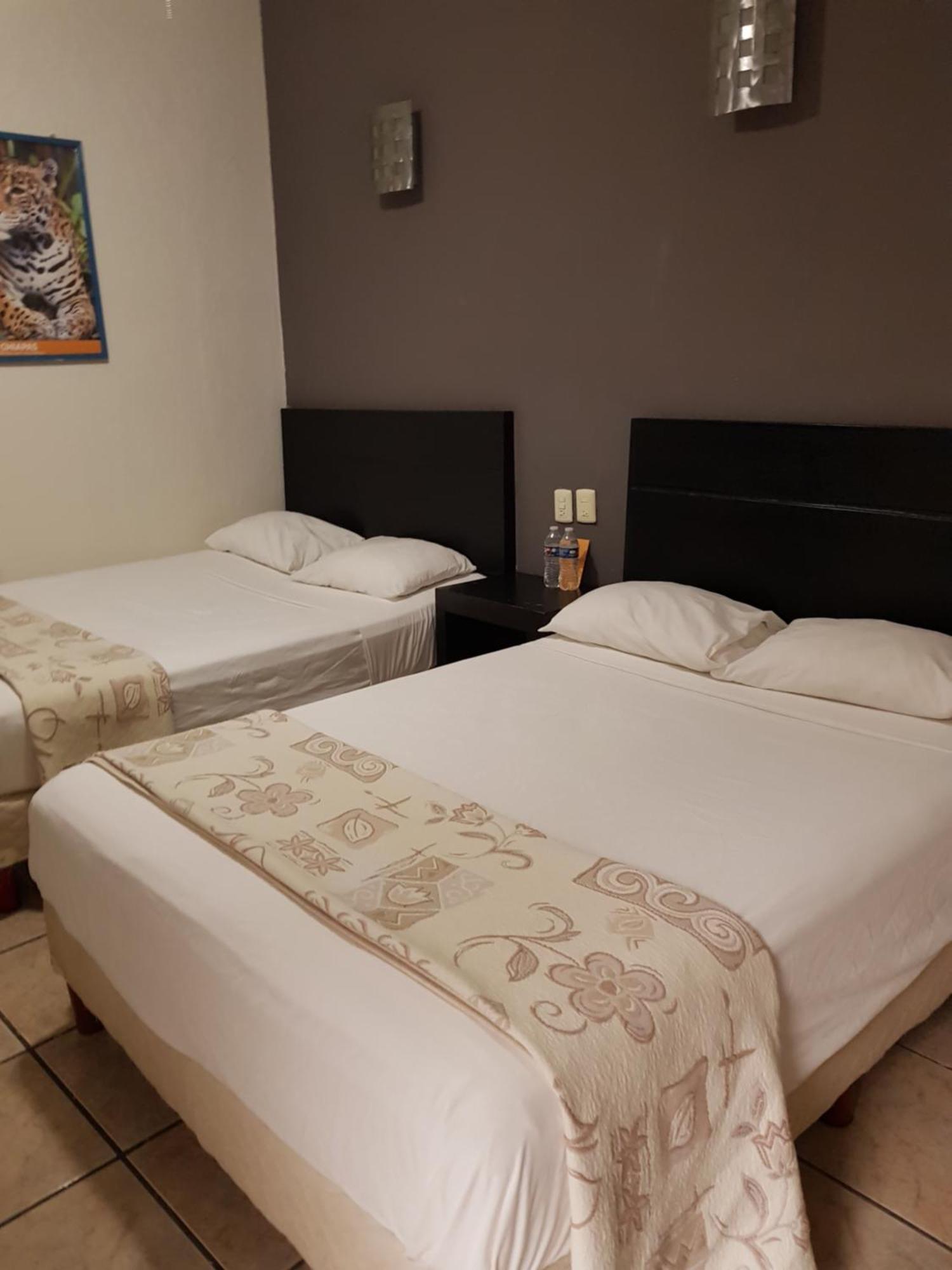 Ukeinn Centro Tuxtla Gutiérrez Buitenkant foto
